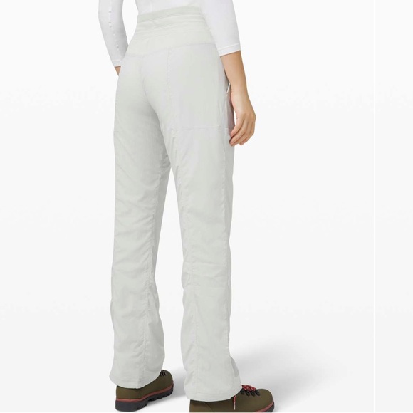 LIKE NEW Lululemon Women’s Dance Studio Pant III *Lined - Picture 8 of 8